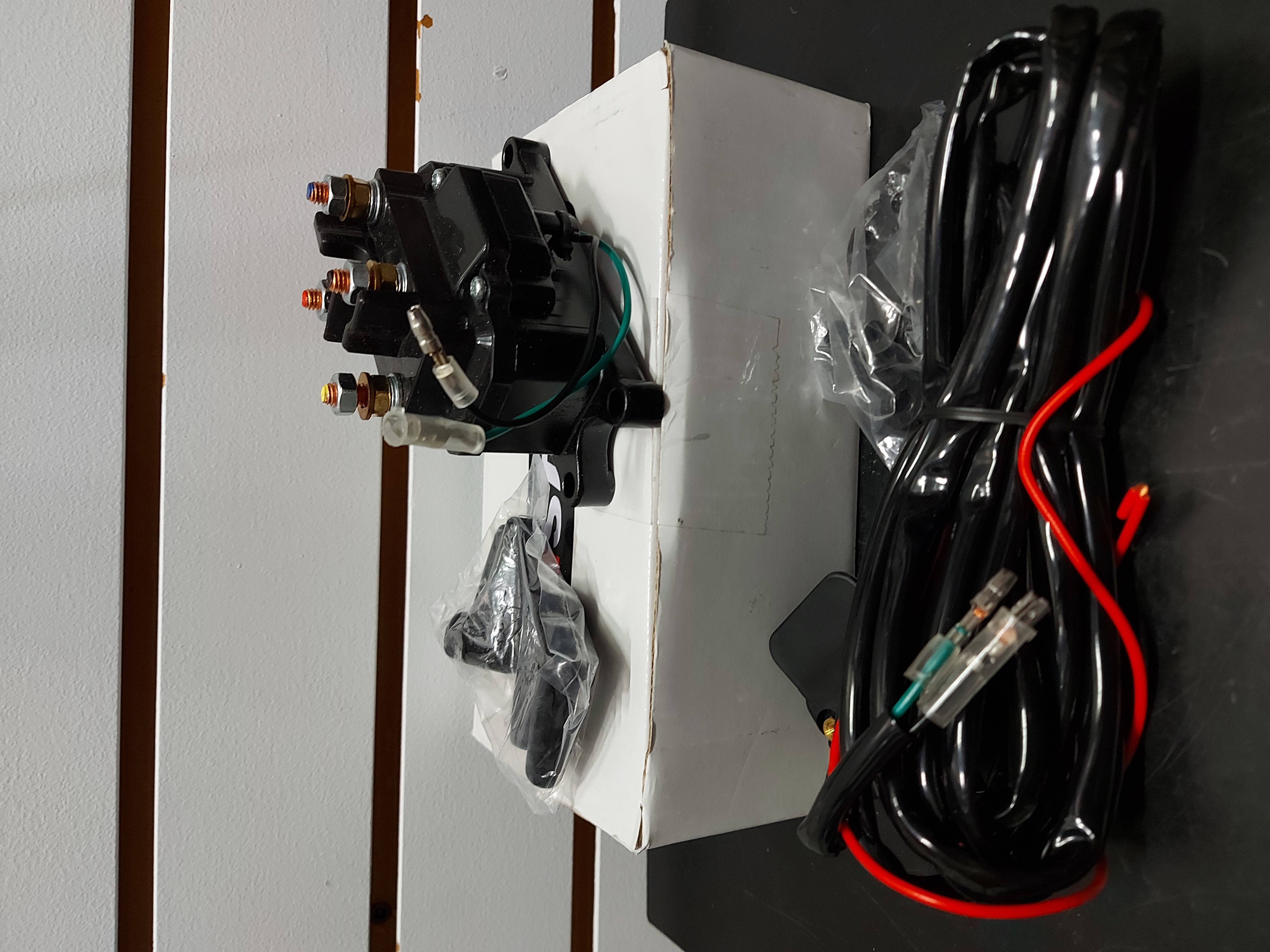 WINCH STARTER RELAY SOLENOID SWITCH